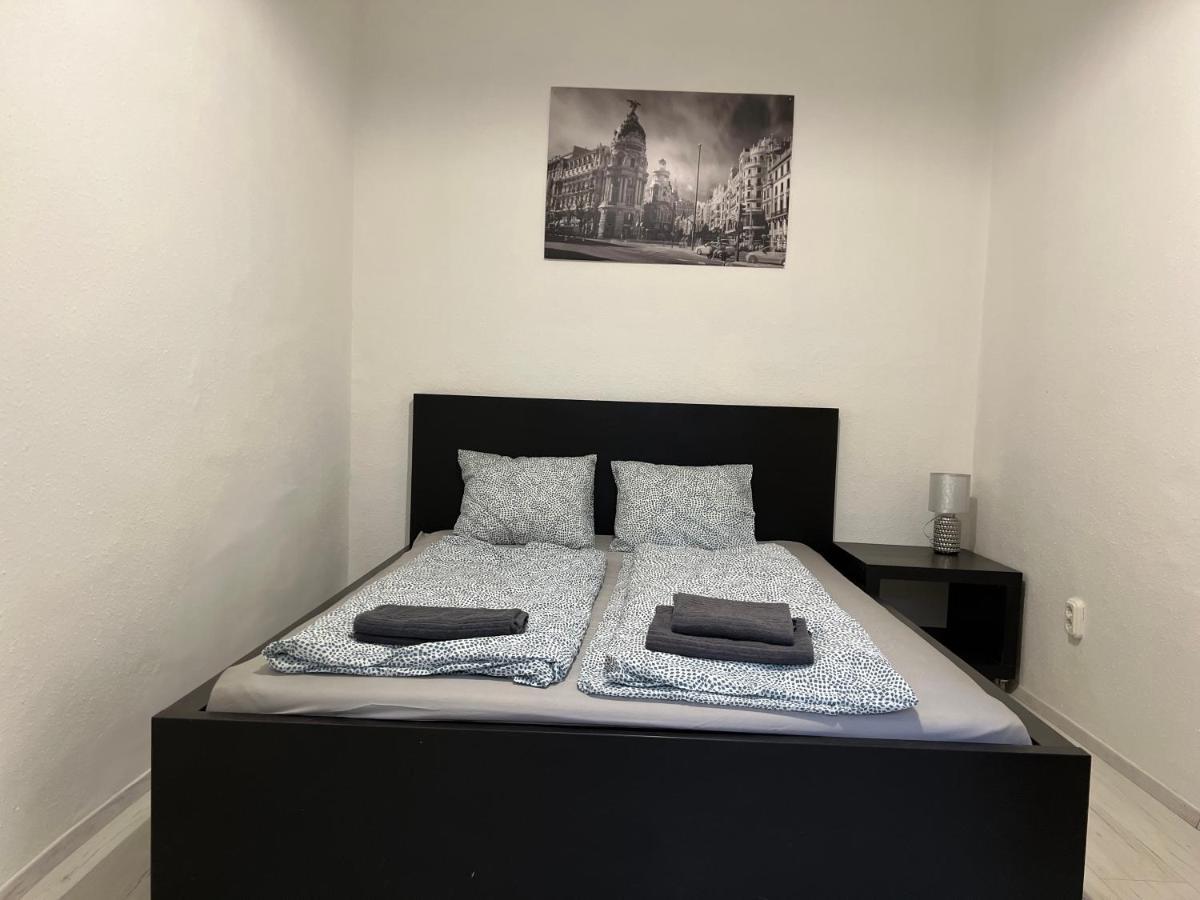 L8 Guesthouse Budapest Exteriör bild